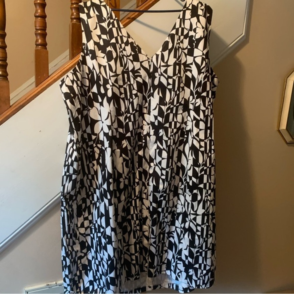 Lane Bryant Black & white shift dress NWT